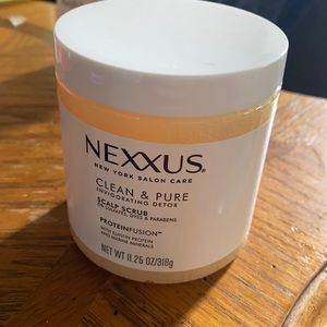 Sold !!Nexxus